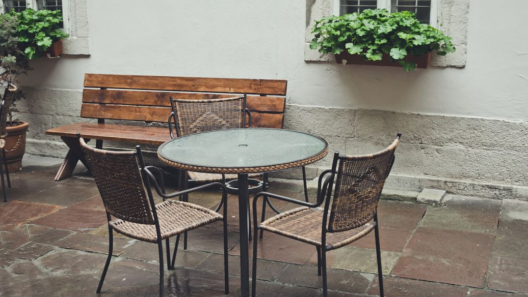 南京庭院戶(hù)外家具怎么保養(yǎng)啊？